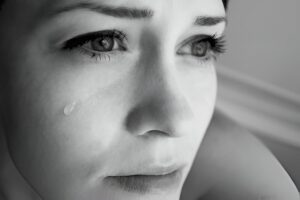 Discover healthy ways to express grief and coping strategies for healing after loss