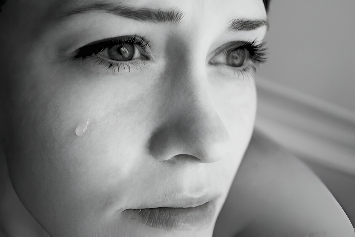 Discover healthy ways to express grief and coping strategies for healing after loss